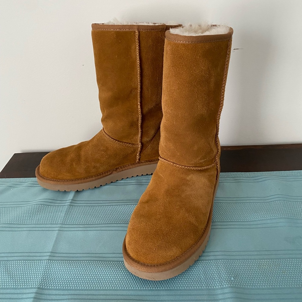 Kookaburra by UGG